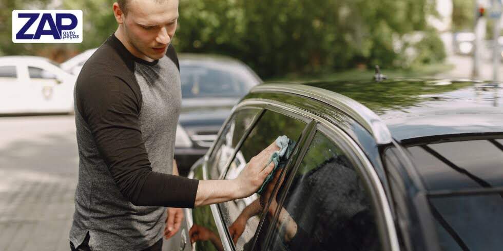 Cuidados Essenciais Para Conservar a Lataria do Carro