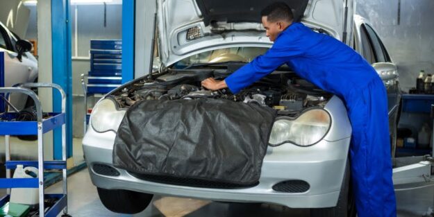 Carro parado por muito tempo: o que verificar antes de voltar a dirigir